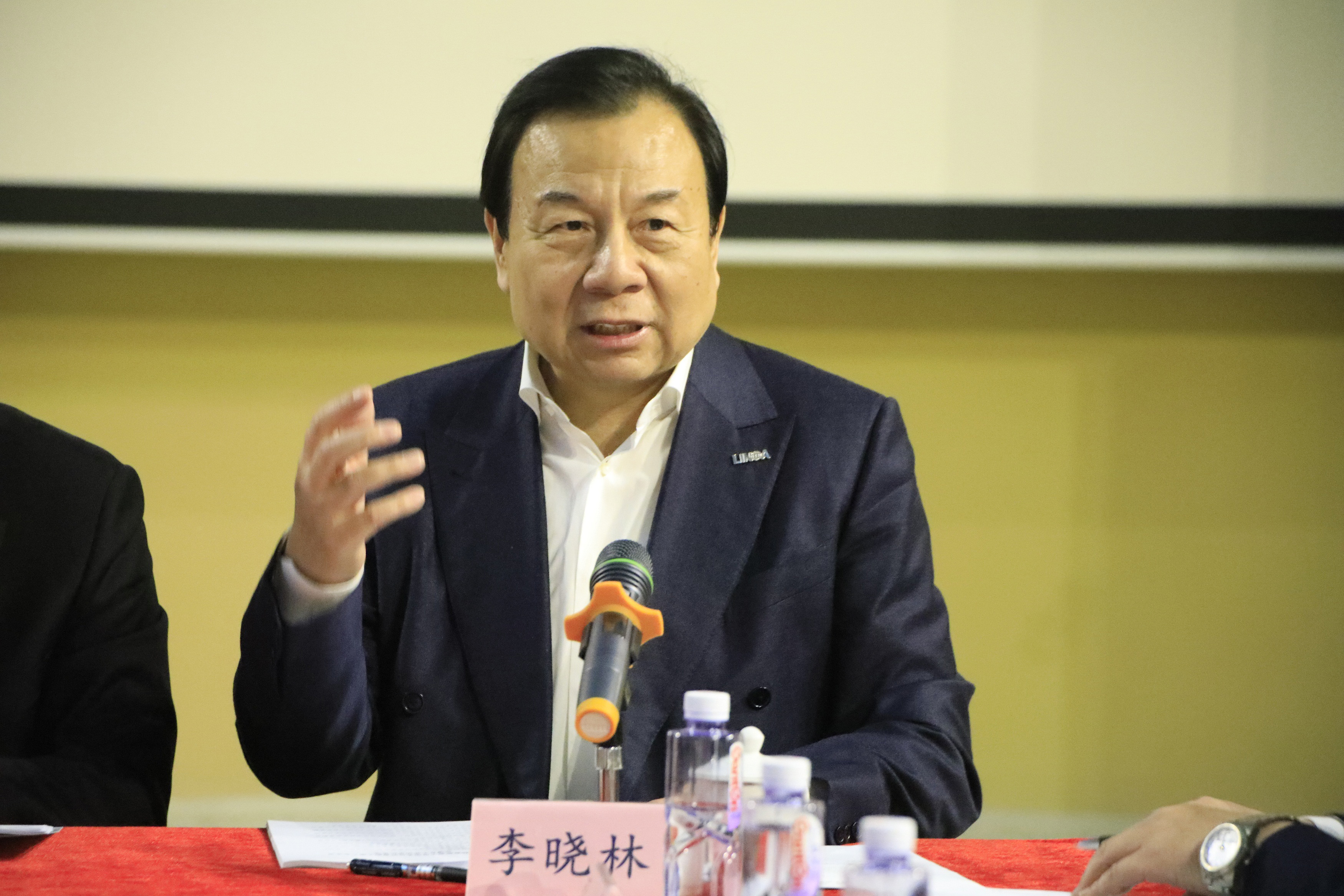 全国人大代表、中华思源工程扶贫基金会副理事长兼秘书长、中国电商扶贫联盟主席、中国慈善联合会副会长李晓林出席并讲话.JPG